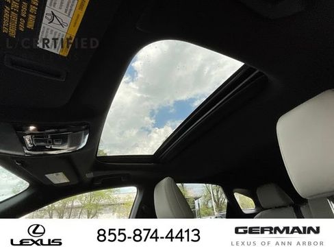 Used 2025 Lexus RX 350 Premium w/ Convenience Package AWD/4WD image 21
