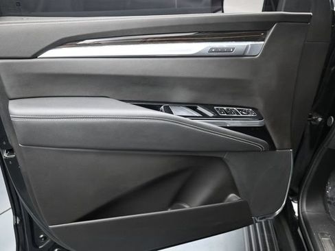 Used 2025 Cadillac Escalade Premium Luxury w/ Touring Package AWD/4WD image 16