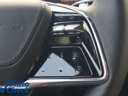 Used 2026 Cadillac Escalade V w/ LPO, ONYX Package AWD/4WD image 27