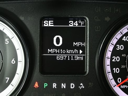 Used 2019 RAM 1500 Express w/ Express Value Package image 25