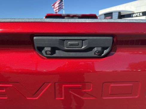 Used 2023 Chevrolet Silverado 3500 High Country w/ Technology Package image 30