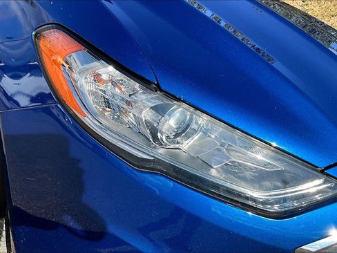 Used 2018 Ford Fusion S image 31