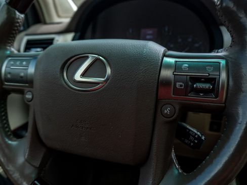 Used 2014 Lexus GX 460 Luxury AWD/4WD image 32
