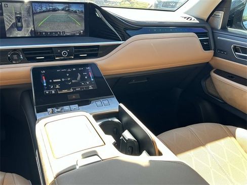 Certified 2025 INFINITI QX80 Sensory image 28