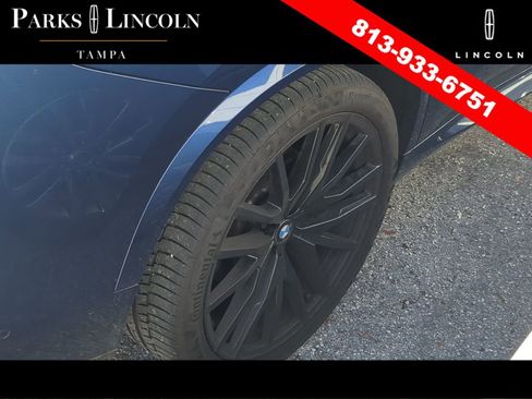 Used 2021 BMW X5 xDrive40i w/ M Sport Package AWD/4WD image 11
