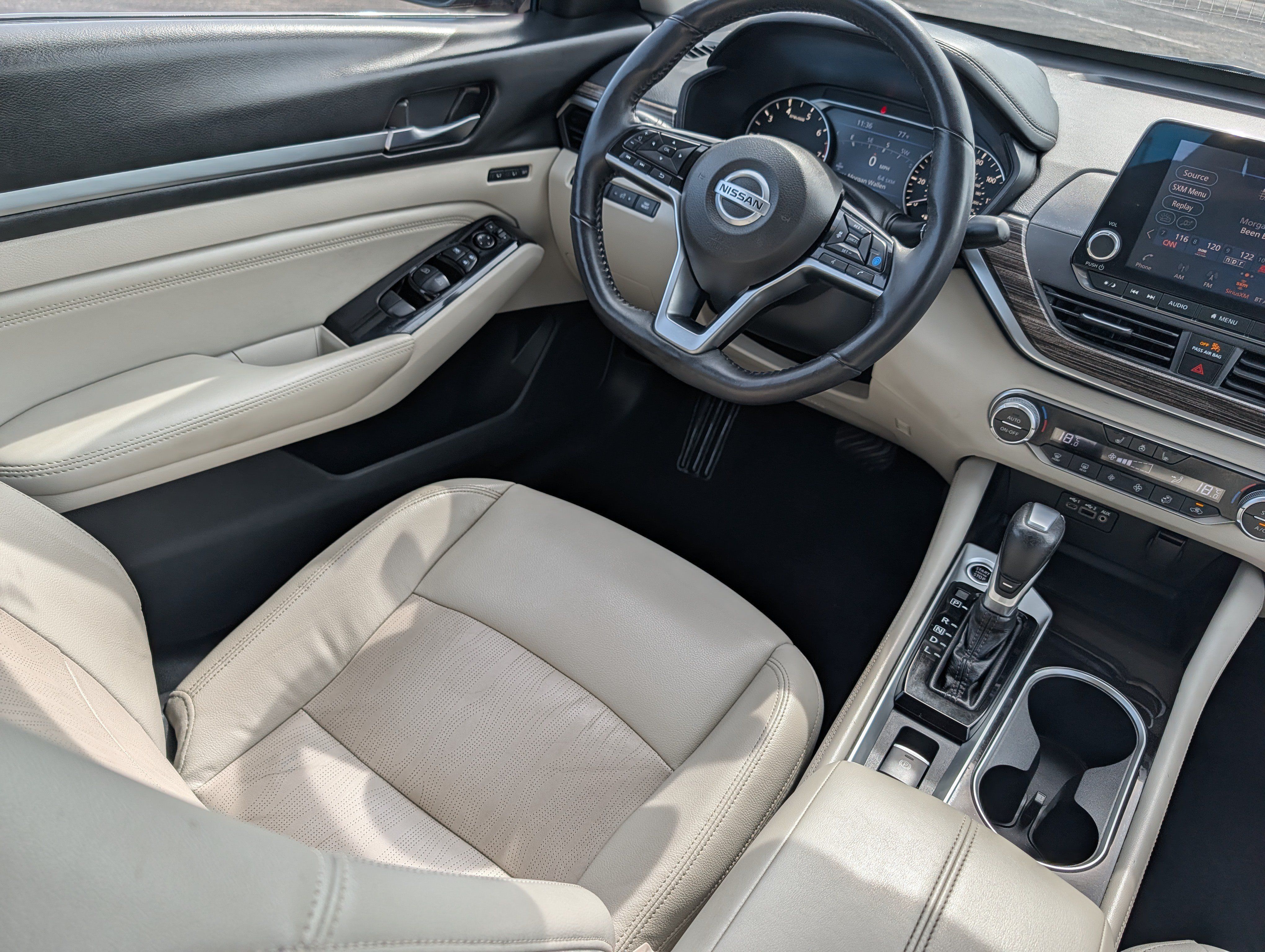 Used 2020 Nissan Altima 2.5 Platinum AWD/4WD image 9