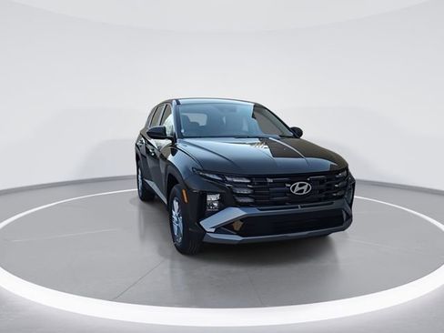 New 2026 Hyundai Tucson SE image 2