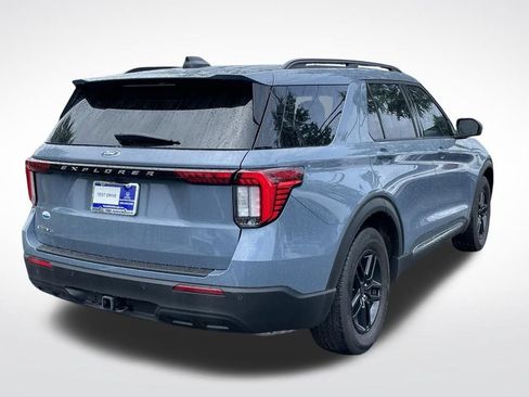 Used 2025 Ford Explorer Active RWD image 6