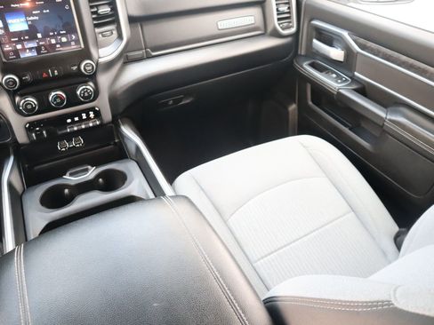 Used 2024 RAM 2500 Big Horn w/ Off Road Package image 37