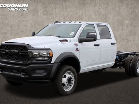 New 2024 RAM 5500 Tradesman w/ Max Tow Package image 5