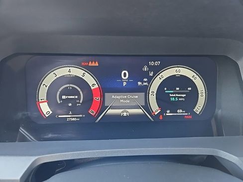 Used 2024 Toyota Tacoma TRD Off-Road image 17