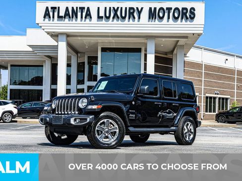 Used 2023 Jeep Wrangler Unlimited Sahara w/ Cold Weather Group AWD/4WD image 3