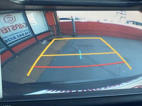 Used 2018 Toyota RAV4 SE w/ All Weather Liner Package FWD image 31