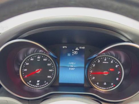 Used 2019 Mercedes-Benz C 300 Sedan image 28
