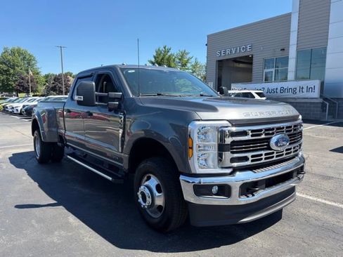 Used 2026 Ford F350 XLT w/ 360-Degree Camera Package AWD/4WD image 8