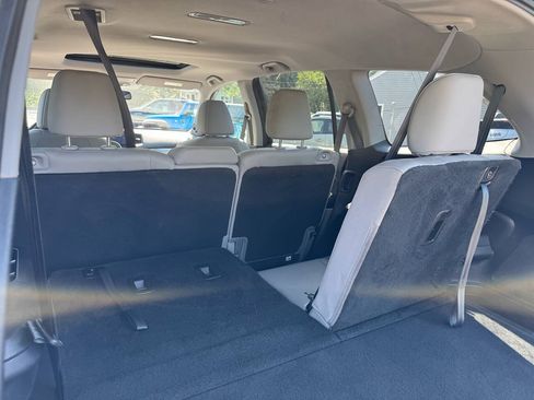 Used 2016 Honda Pilot EX-L image 18