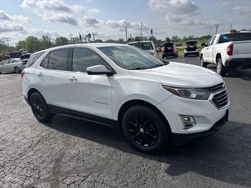 Used 2018 Chevrolet Equinox LT image 15