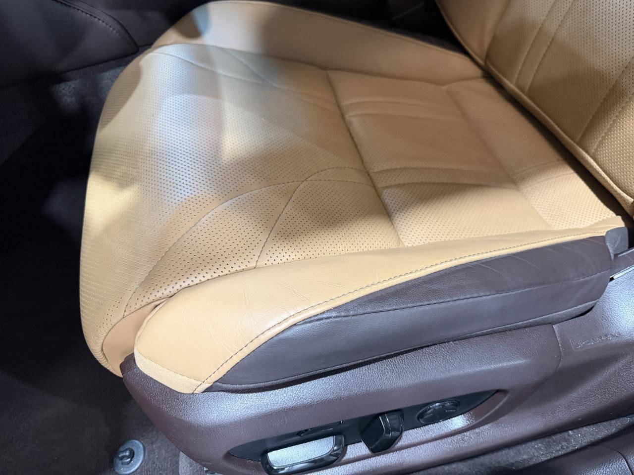 Used 2019 Lexus ES 350 FWD image 10