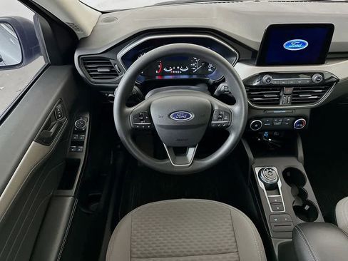 Certified 2022 Ford Escape SE image 10