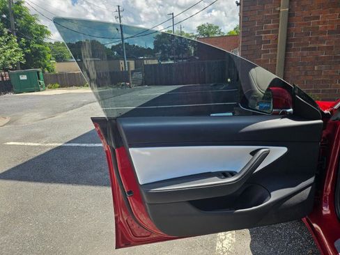 Used 2019 Tesla Model 3 Long Range AWD/4WD image 29