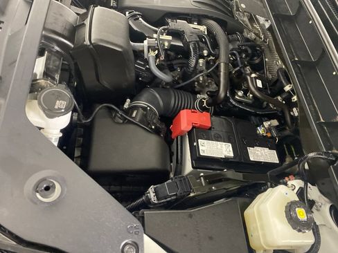Used 2024 Toyota Highlander XLE AWD/4WD image 37
