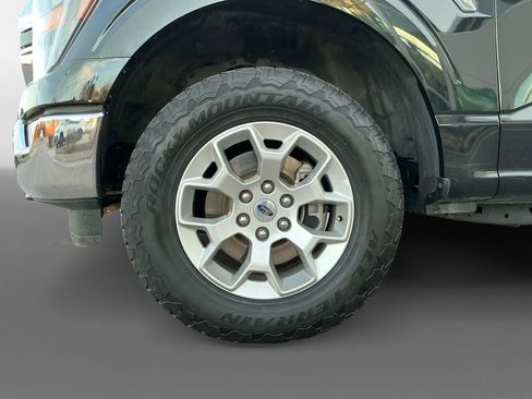 Used 2023 Ford F150 XLT image 14