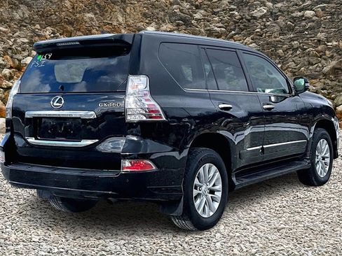 Used 2016 Lexus GX 460 460 w/ Premium Package image 2