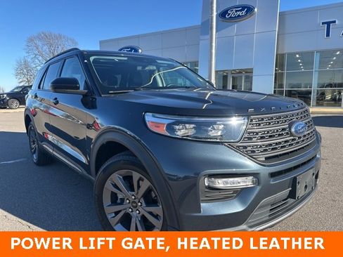 Used 2022 Ford Explorer XLT w/ Equipment Group 202A image 3