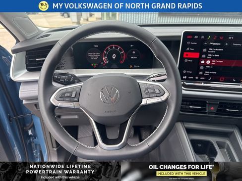 New 2026 Volkswagen Tiguan SE AWD/4WD image 16
