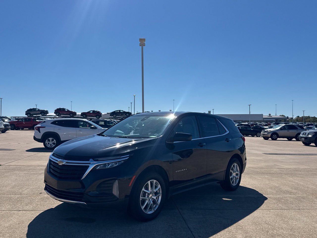Used 2024 Chevrolet Equinox LT AWD/4WD image 9
