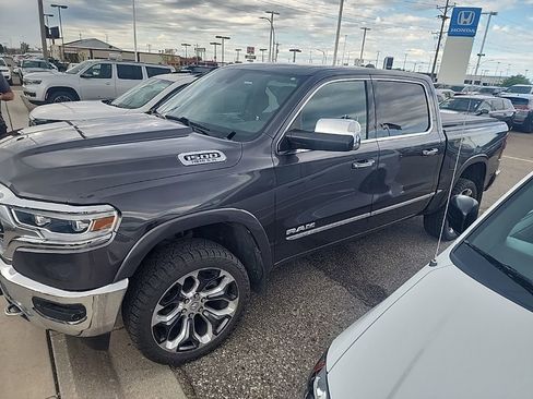 Used 2019 RAM 1500 Limited AWD/4WD image 5