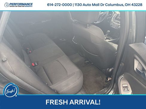 Used 2016 Chevrolet Malibu LT image 15