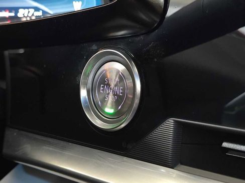 Used 2023 Chevrolet Corvette Stingray Premium Cpe image 39