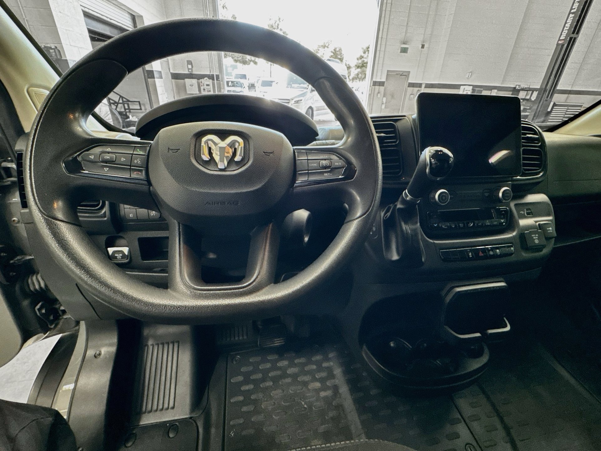 Used 2023 RAM ProMaster 3500 w/ Driver Convenience Group FWD image 22