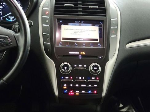 Used 2019 Lincoln MKC Reserve w/ MKC Climate Package image 21