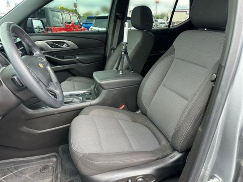 Certified 2023 Chevrolet Traverse LT image 37