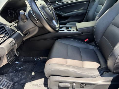Used 2020 Honda Accord Sport image 7