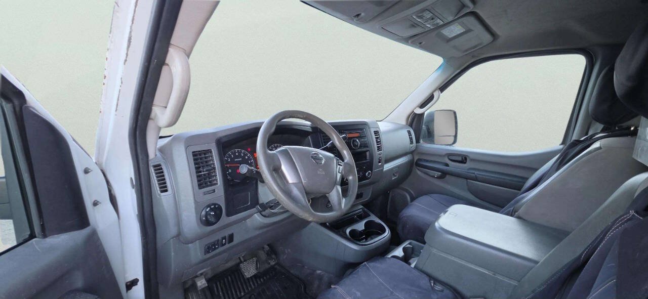 Used 2013 Nissan NV 3500 S w/ PWR Basic Pkg RWD image 8