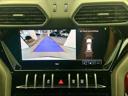 Used 2024 Lamborghini Urus S image 14