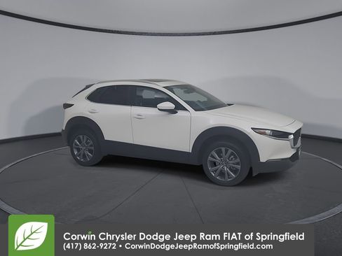 Used 2025 MAZDA CX-30 AWD 2.5 S w/ Preferred Package image 2