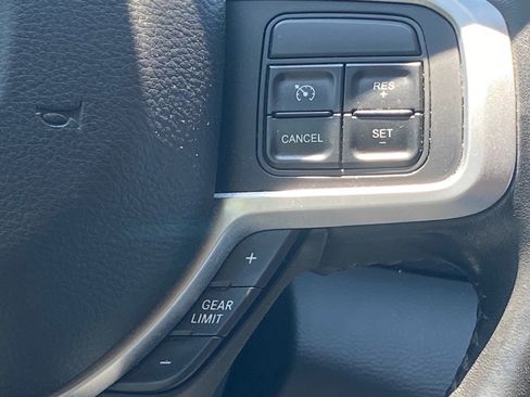 Used 2019 RAM 2500 Big Horn AWD/4WD image 11