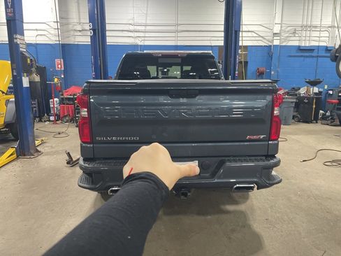 Used 2020 Chevrolet Silverado 1500 RST image 4