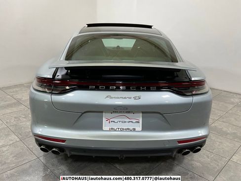 Used 2022 Porsche Panamera 4S w/ Premium Package image 6