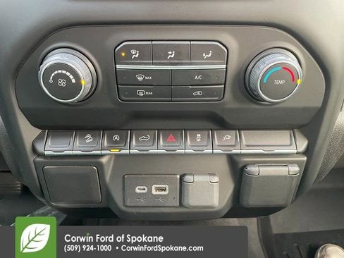 Used 2022 Chevrolet Silverado 1500 Custom Trail Boss image 29