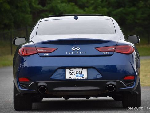 Used 2018 INFINITI Q60 3.0t Luxe w/ Sensory Package 3.0T Luxe AWD/4WD image 6
