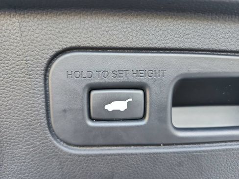 Certified 2025 Honda Pilot EX-L image 37