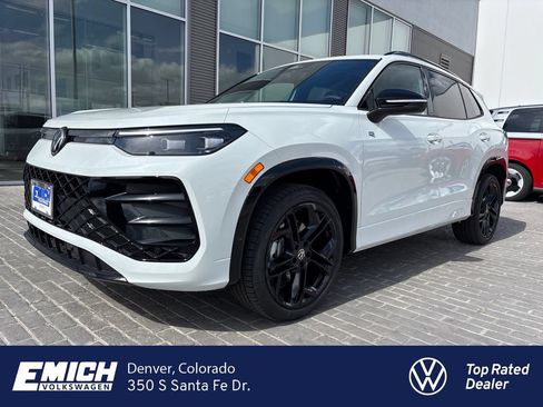 New 2026 Volkswagen Tiguan SE R-Line AWD/4WD image 1