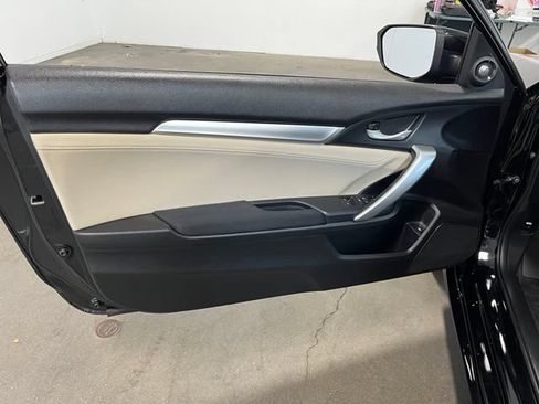 Used 2016 Honda Civic EX-T image 16