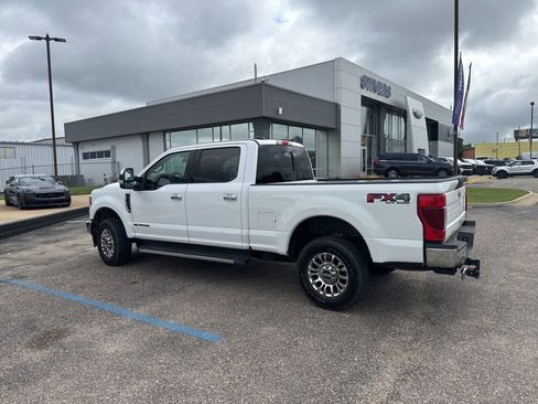 Used 2021 Ford F250 XLT w/ XLT Premium Package AWD/4WD image 11