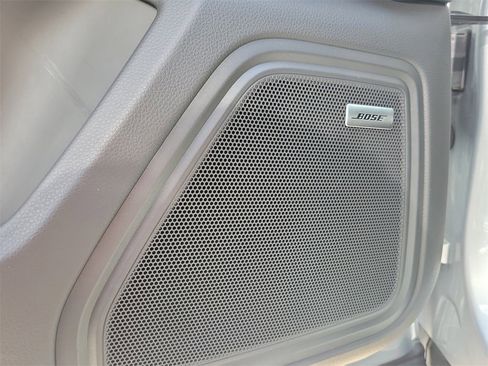 Used 2025 Porsche Macan image 26